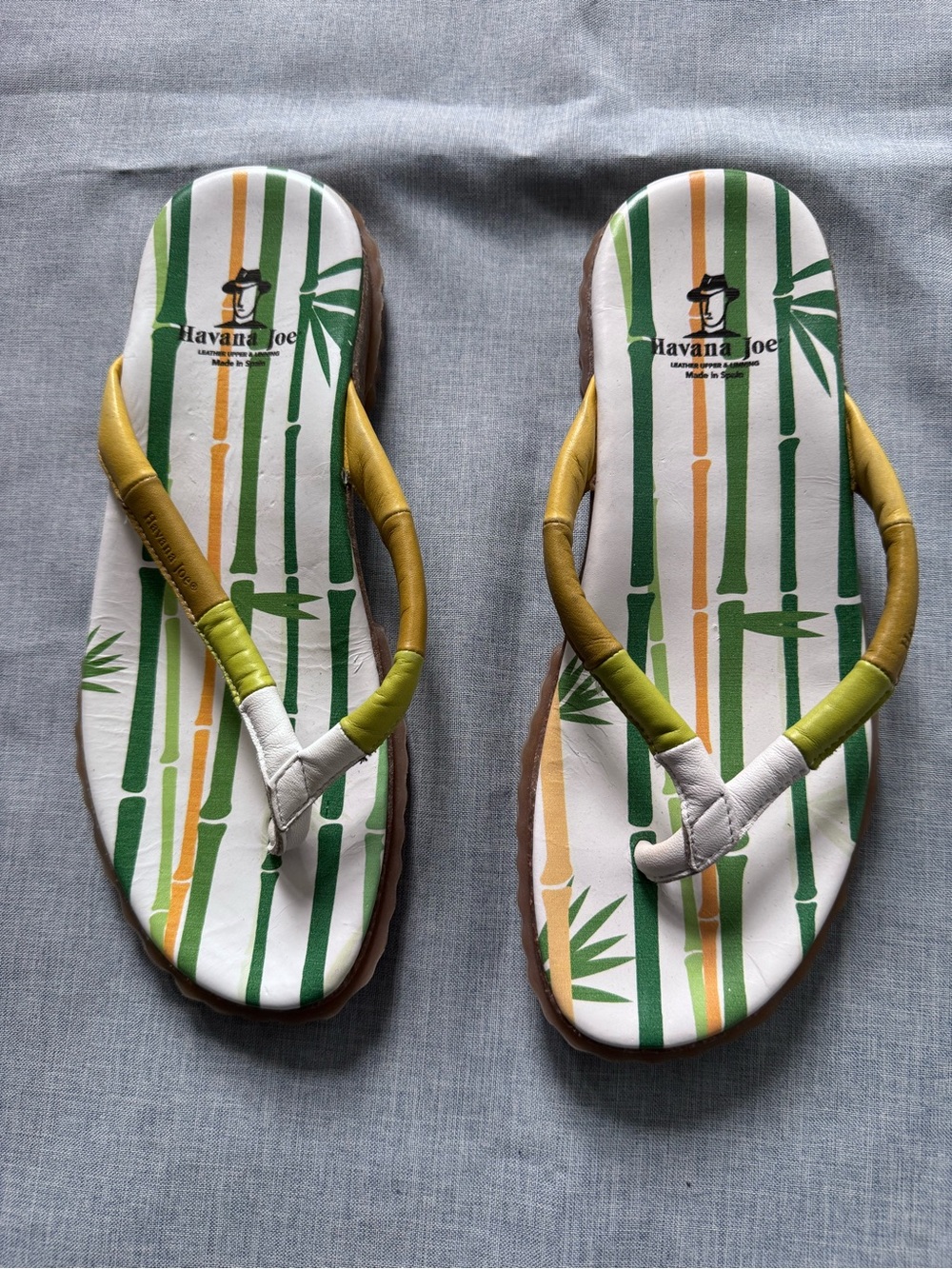 Vintage leather Havana Joe Bamboo Print thong sandals  - White, Green & Yellow